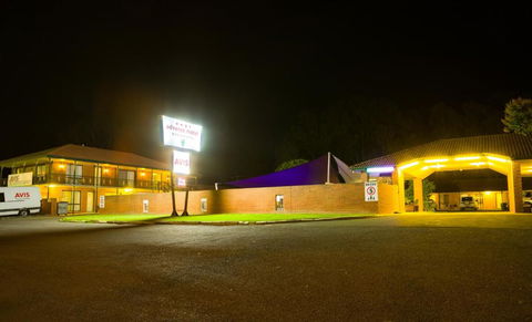 Advance Motel - Holiday Sunshine Coast 1