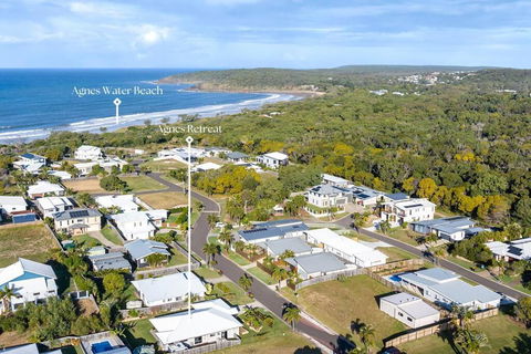 Agnes Retreat - 4 BR - 2 Min Walk To Beach - Holiday Sunshine Coast 3