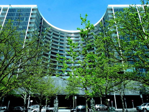 AAC Apartments - Manhattan - Holiday Sunshine Coast 1