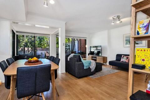 A Perfect Stay - Mahogany Lodge - Holiday Sunshine Coast 4