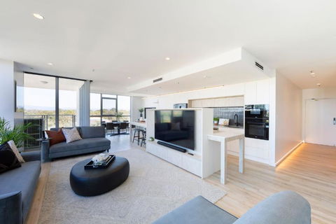 Accommodate Canberra - Metropolitan 70 - Holiday Sunshine Coast 1