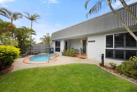 Allamanda Sands - Holiday Sunshine Coast 0