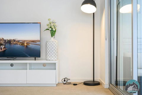 Aircabin - Gordon - Modern - 2 Beds Apt Free Park - Holiday Sunshine Coast 0