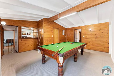 Aircabin - KANGY ANGY - Rural Retreat 4 Bedrooms - Holiday Sunshine Coast 3