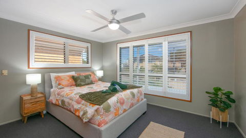 Akuli By The Sea - Unit 1 - FNHolidays - Holiday Sunshine Coast 0