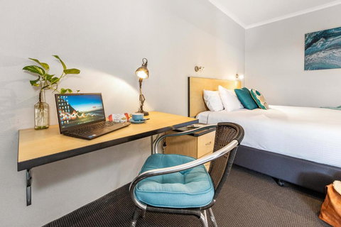 Alara Motor Inn - Holiday Sunshine Coast 2