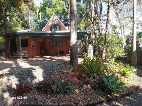 Alba The Scots Cottage Walk Every Where - Holiday Sunshine Coast 2