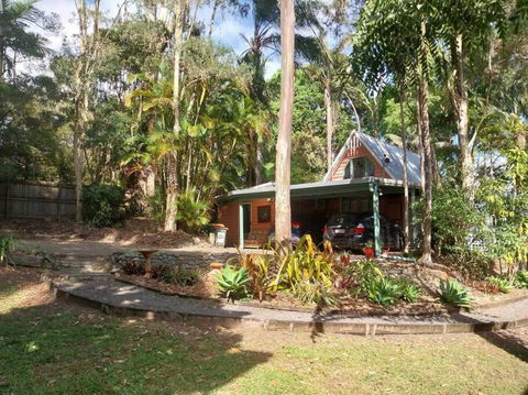 Alba The Scots Cottage Walk Every Where - Holiday Sunshine Coast 1
