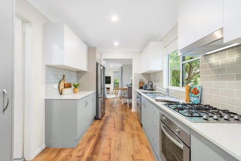 Albany Lane A Cozy Getaway In Berry - Holiday Sunshine Coast 2