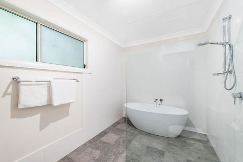 Albany Lane A Cozy Getaway In Berry - Holiday Sunshine Coast 4