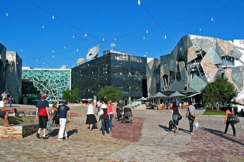 Albert Park Magnificence Position Perfect MLane - Sunshine Coast Tourism 1