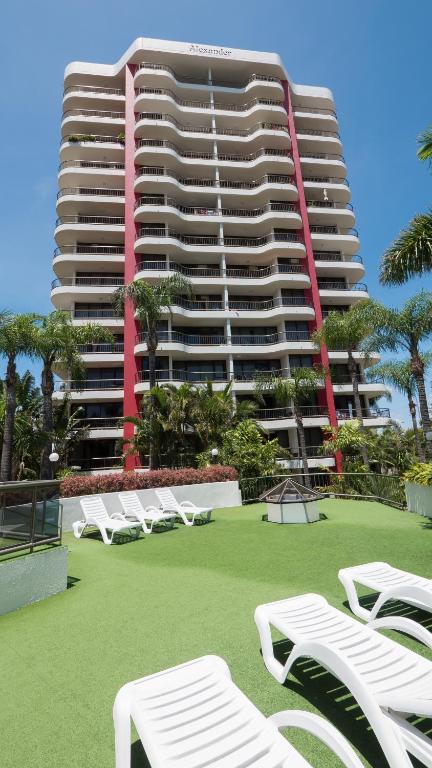 Alexander Holiday Apartments - Sunshine Coast Tourism 3