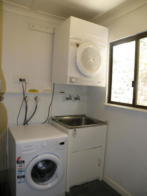 Alicante - Holiday Sunshine Coast 1