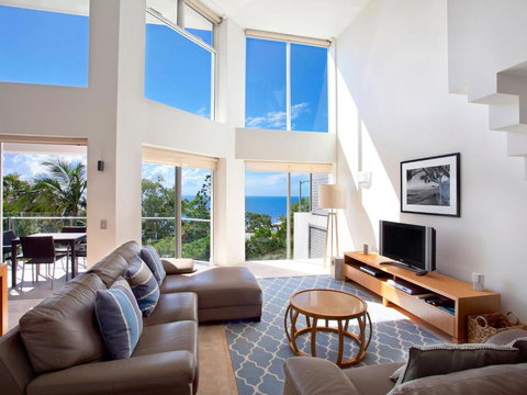 Allambi Penthouse 6 Allambi Rise 25 - Holiday Sunshine Coast 1