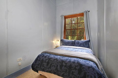 Allen Street - Holiday Sunshine Coast 4