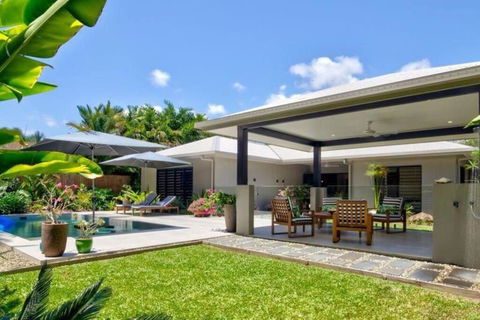 Allure - 4 Bedroom Luxury House In Port Douglas - Holiday Sunshine Coast 2