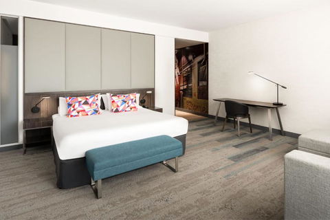 Aloft Perth - Holiday Sunshine Coast 4