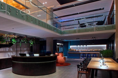 Aloft Perth - Holiday Sunshine Coast 1