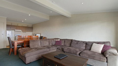 Alpine Heights 08 - Sunshine Coast Tourism 2