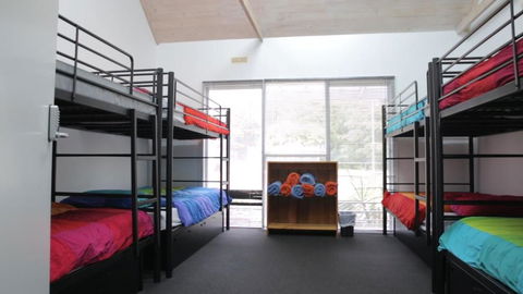 Alpine Sports Lodge - Holiday Sunshine Coast 4