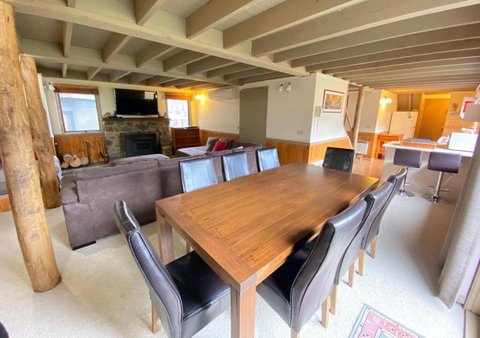 Alpine Star - Holiday Sunshine Coast 4