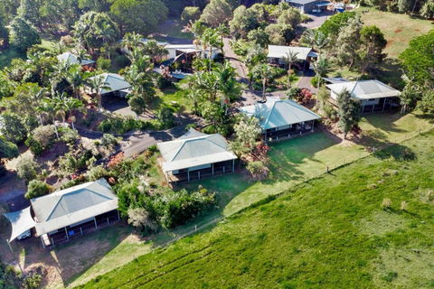 Alstonville Country Cottages - Holiday Sunshine Coast 1