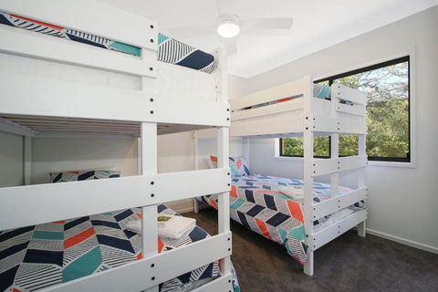 Always Bright - A Bright Escape - Holiday Sunshine Coast 3