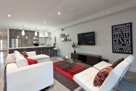 Amaroo - Holiday Sunshine Coast 2