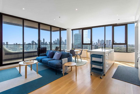 Amazing City Sea & Shrine View W Free Parking - Sunshine Coast Tourism 0