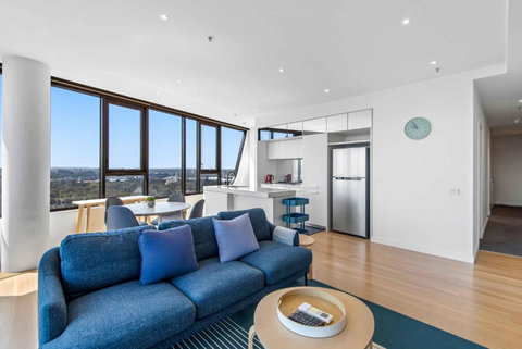 Amazing City Sea & Shrine View W Free Parking - Sunshine Coast Tourism 2