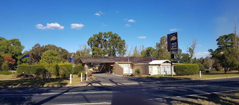 Amber Court Motor Inn - Holiday Sunshine Coast 0
