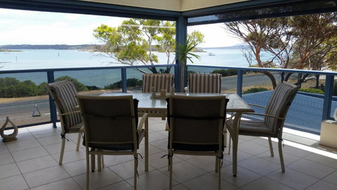 Ambience Apartments Penthouse - Sunshine Coast Tourism 0