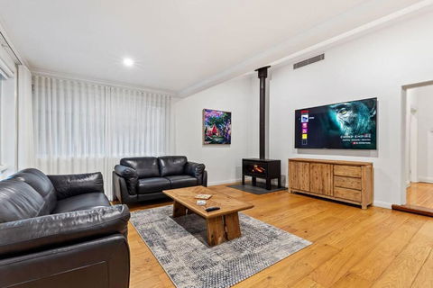 Ambience On Crampton - Holiday Sunshine Coast 0