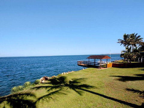 AMITY SHAWS - Sunshine Coast Tourism 4