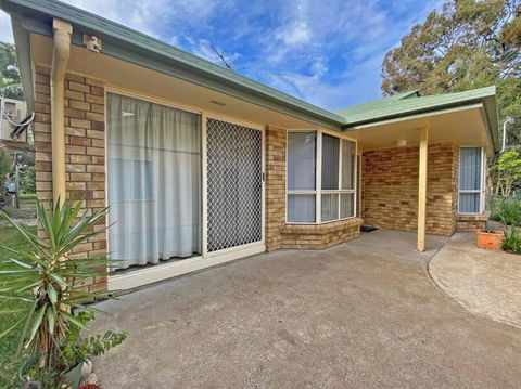 Amity Tides - Holiday Sunshine Coast 0