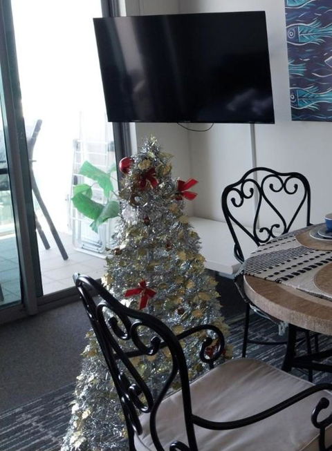 AN OCEAN,BEACHFRONT AND POOL VIEW Apartment 210 - Holiday Sunshine Coast 2