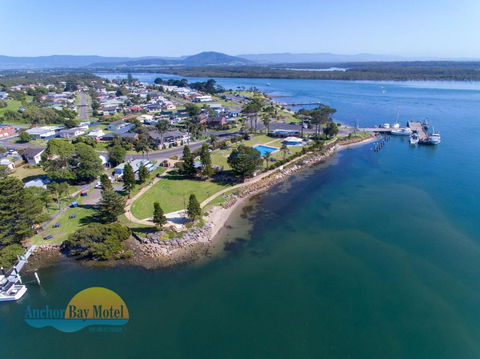 Anchor Bay Motel - Holiday Sunshine Coast 0