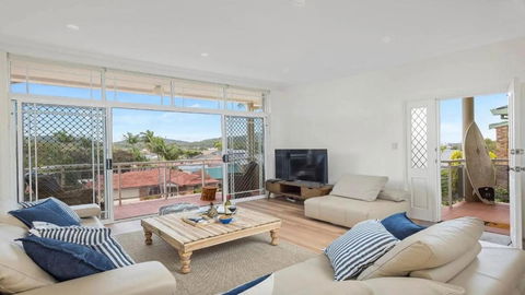 Ancora - Holiday Sunshine Coast 1