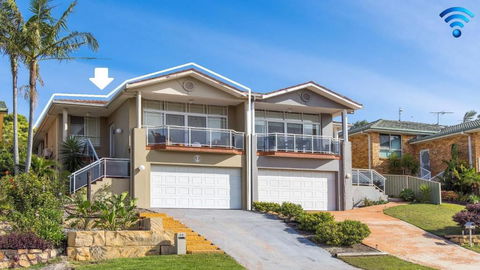 Ancora - Holiday Sunshine Coast 0