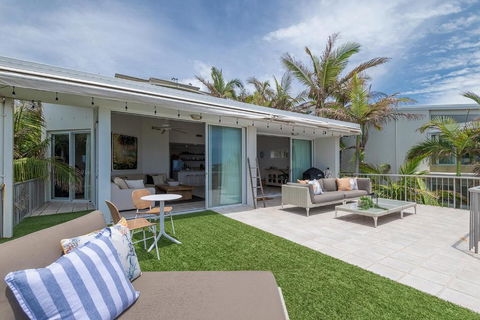 Andari Holiday Apartments - Holiday Sunshine Coast 1