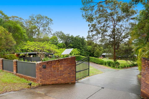 Anembo Country Cottages - Holiday Sunshine Coast 1