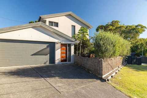 Anglers Cove - Holiday Sunshine Coast 0