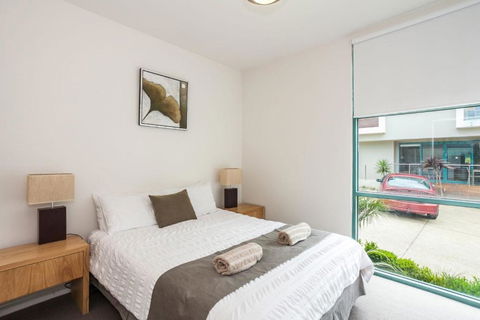 Anglesea River Apartment 22 - Holiday Sunshine Coast 2