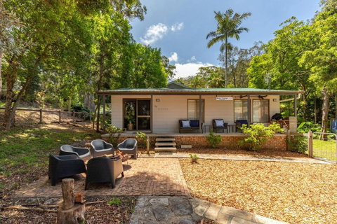 Ansett Cottage - Sunshine Coast Tourism 0