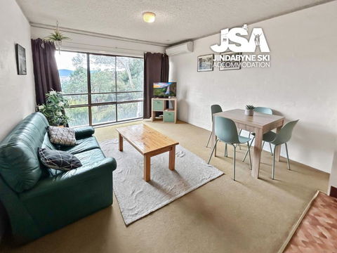 Alpine Mountain View Kirwan 10 - Holiday Sunshine Coast 1