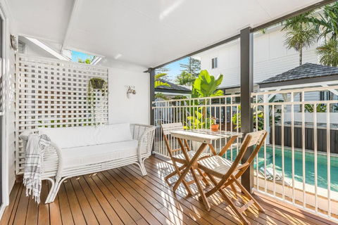 Azur Byron Bay - Holiday Sunshine Coast 3