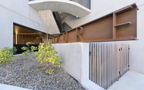 Azure 30 - Sunshine Coast Tourism 2