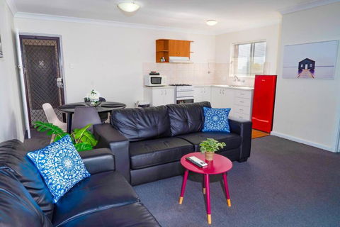 Apartment 12 - Sunshine Coast Tourism 1
