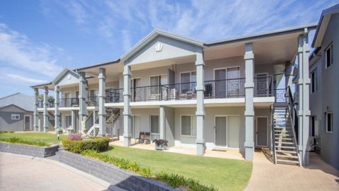 Apartment 14 - The Meridian - Holiday Sunshine Coast 0