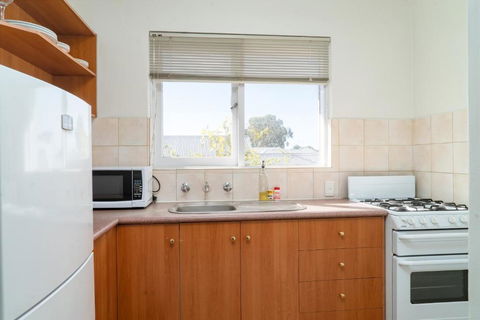 Apartment 25 Burswood - Holiday Sunshine Coast 2